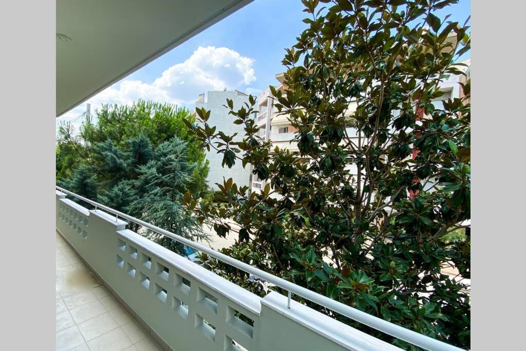 Green Apartment With View 코모티니 외부 사진